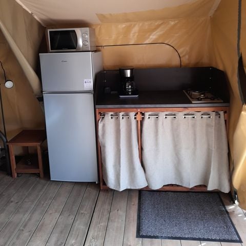 Tienda 5 personas - BALY LODGES sin instalaciones sanitarias
