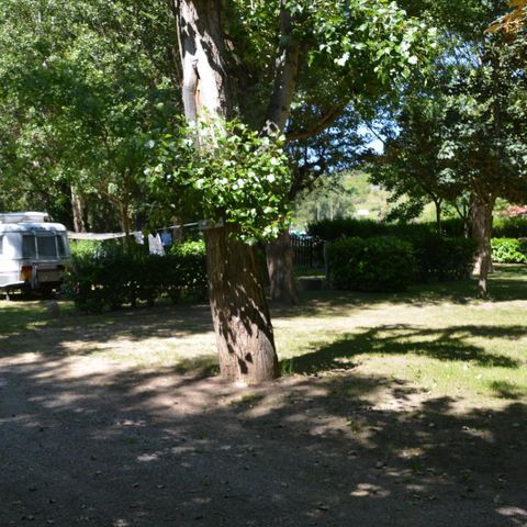 Kampeerplaats - Camping en caravaning arrangement