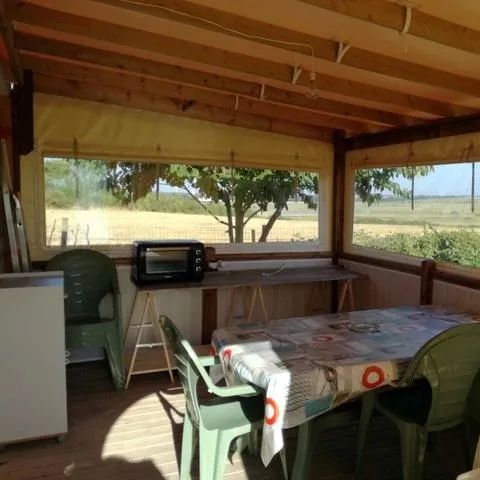 Mobilheim 4 Personen - Parc N°8 - Terrasse mit Blick auf das Sumpfgebiet