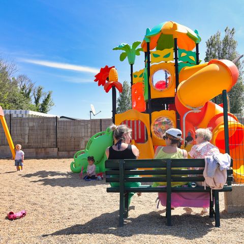 PLOT - Pitch Les Goélands **