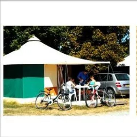 CANVAS BUNGALOW 5 people - without sanitary facilities