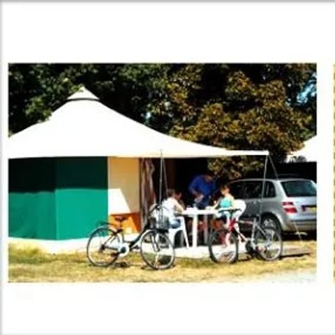 Bungalowtent 5 personen - zonder sanitaire voorzieningen