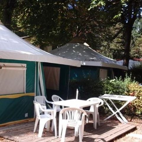 BUNGALOW DE LONA 5 personas - sin instalaciones sanitarias