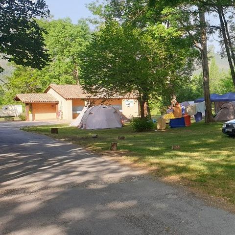 PARCELA - Parcela SIN electricidad