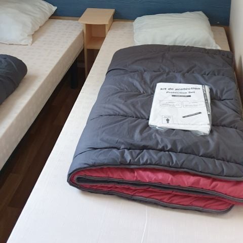 Stacaravan 6 personen - STACARAVAN MET 3 SLAAPKAMERS