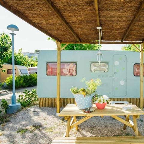 Caravan 5 personen - Verde Albahaca, zonder sanitair