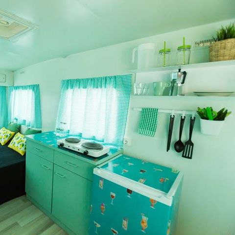 CARAVAN 2 persone - Verde Hielo, senza servizi igienici