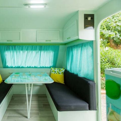 Caravana 5 personas - 17 MINT
