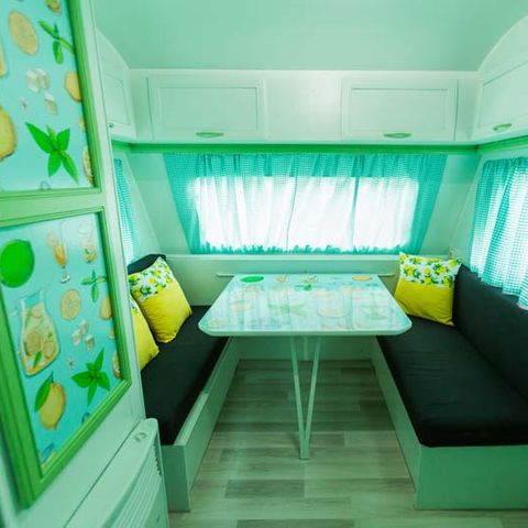 CARAVAN 5 persone - 17 MINT