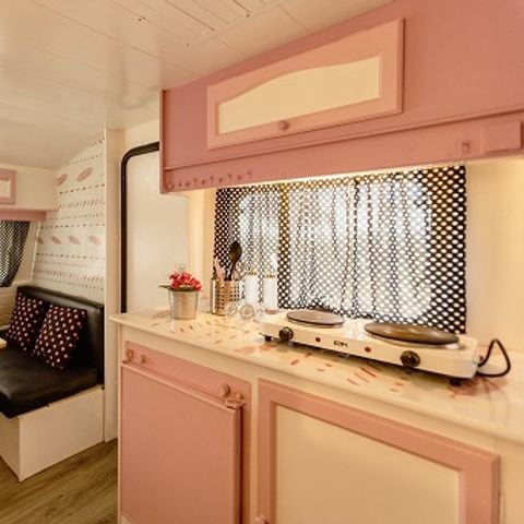 Caravan 4 personen - Rosa Plumas, zonder sanitair