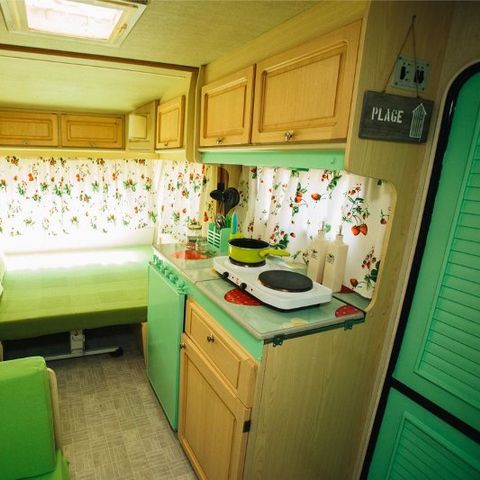 Wohnwagen 4 Personen - 01 APFEL
