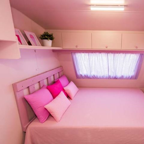 CARAVAN 4 persone - Rosa Capricho, senza servizi igienici