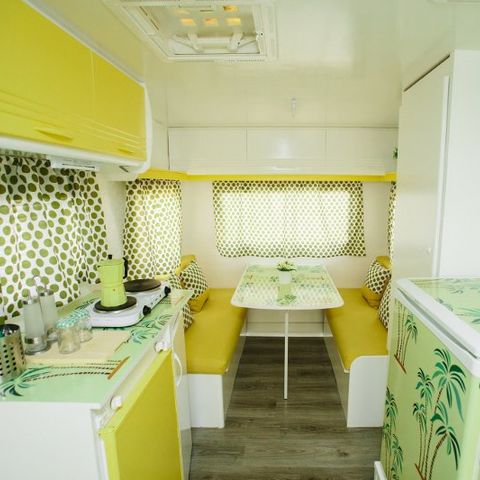 Wohnwagen 4 Personen - Vanilla, ohne Sanitiares