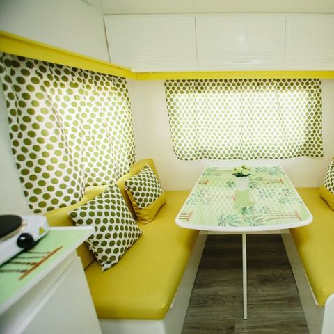 Wohnwagen 4 Personen - Vanilla, ohne Sanitiares