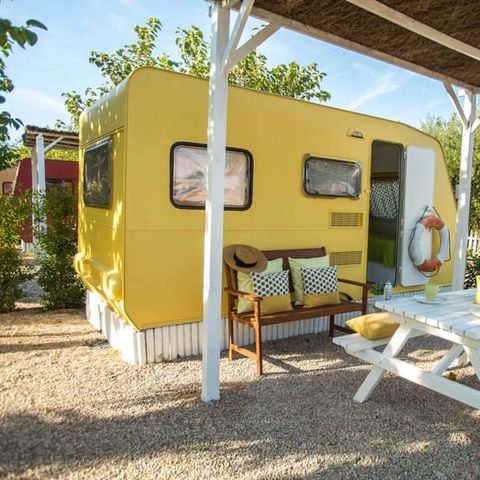 Wohnwagen 4 Personen - Vanilla, ohne Sanitiares