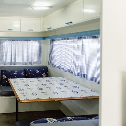 CARAVAN 4 persone - 03 ANCLA