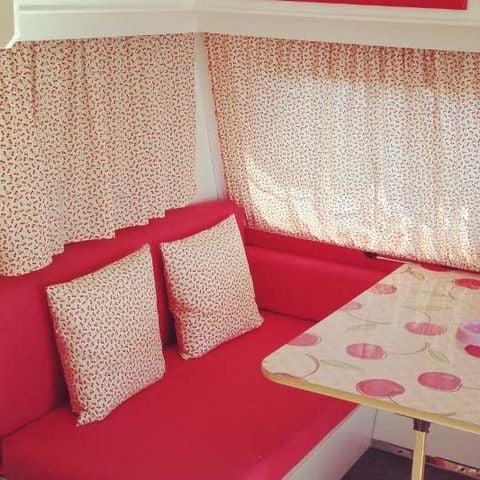 Caravan 4 personen - Roja, zonder sanitair