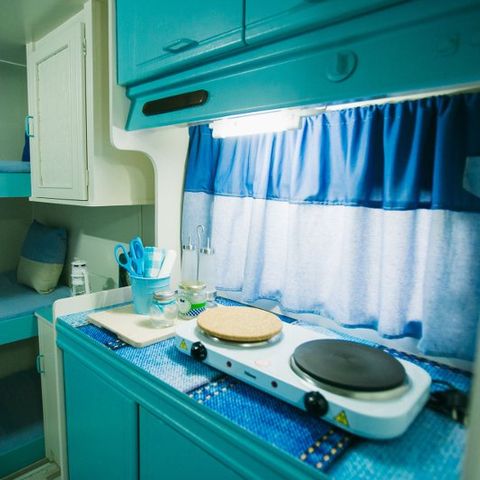 Caravan 5 personen - Azul Denim, zonder sanitair