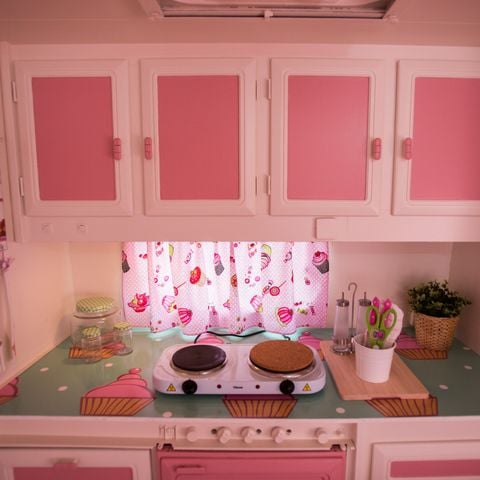Caravana 4 personas - 08 CUPCAKE