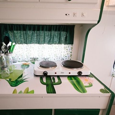 Caravan 4 personen - CACTUS, zonder sanitair
