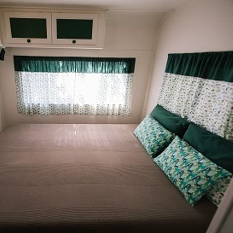 CARAVANA 4 personas - CACTUS, sin instalaciones sanitarias