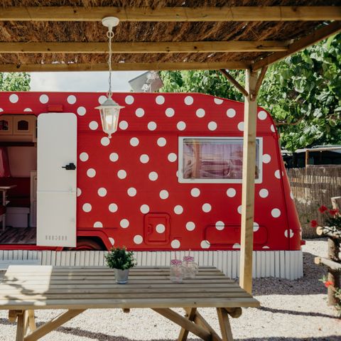 Caravan 4 personen - 33 STAART