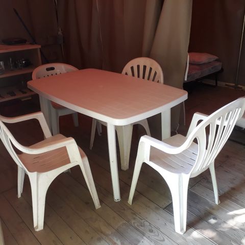 Canvas and wooden tent 4 persons - Les Muguets - 4 people