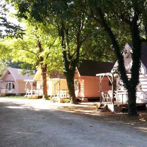 Camping Paradis Bellerive - Camping Gard