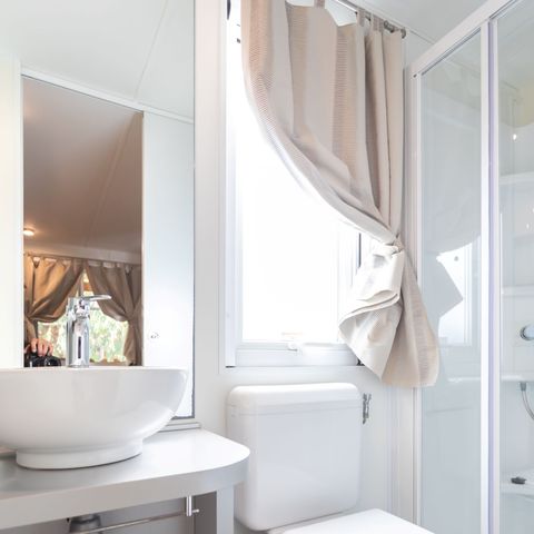 MOBILE HOME 5 people - ELEGANT with two bedrooms