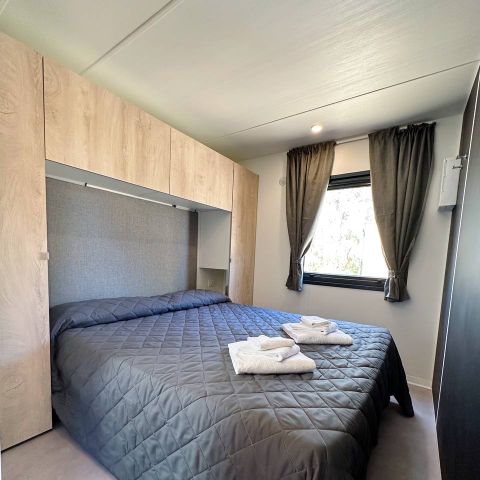 CASA MOBILE 5 persone - BEACHLUXE con due camere da letto e vasca idromassaggio 