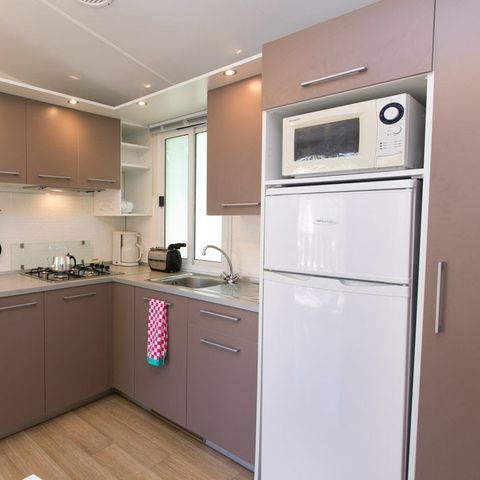 Mobile home 6 persons - Classic | 3 Bedrooms | 4/6 Pers. | Raised terrace | Air-con.