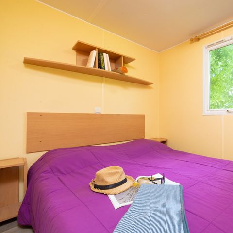 Stacaravan 4 personen - KLASSIEK OVERDEKT TERRAS 27M² Zon/Zon