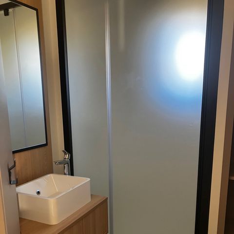 CHALET 6 personnes - Chalet Prestige (1er Balcon) 6 pers - VUE LAC