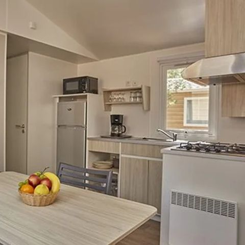 Mobile home 4 persons - Mobile-home | Comfort XL | 2 Bedrooms | 4 Pers | Raised terrace | Air conditioning | TV
