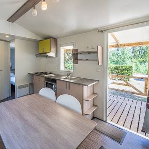 Stacaravan 6 personen - Comfort | 2 Slaapkamers | 4/6 Pers | Verhoogd terras | Airconditioning