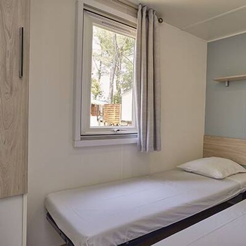 MOBILE HOME 4 people - Mobile-home | Comfort | 2 Bedrooms | 4 Pers. | Raised terrace | Air-con.
