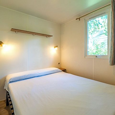 STACARAVAN 6 personen - Comfort | 3 slaapkamers | 6 pers | Verhoogd terras | Airconditioning