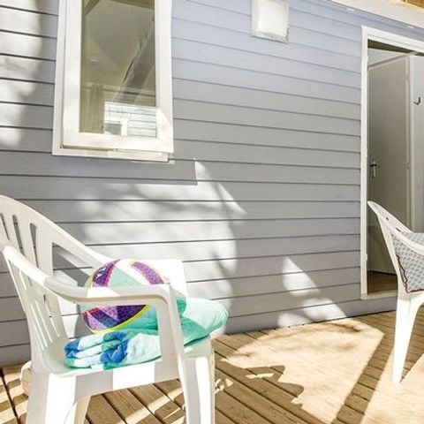 Stacaravan 6 personen - Comfort XL | 2 slaapkamers | 4/6 pers. | Verhoogd terras