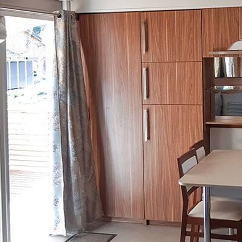 BUNGALOW 6 personnes - Mobil-home | Premium | 3 Ch. | 6 Pers. | Terrasse surélevée | 2 SDB | Clim.