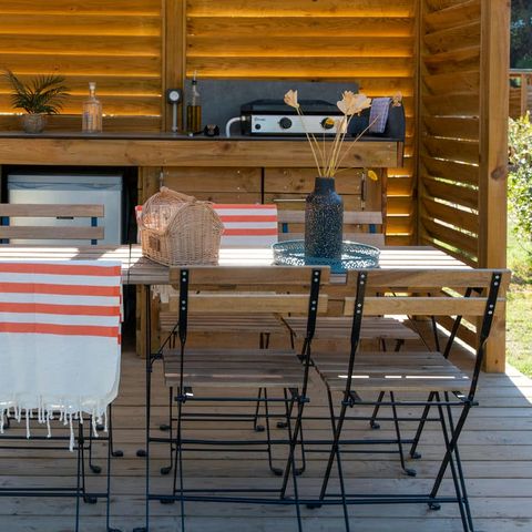 STAANPLAATS - SIGNATURE met terras