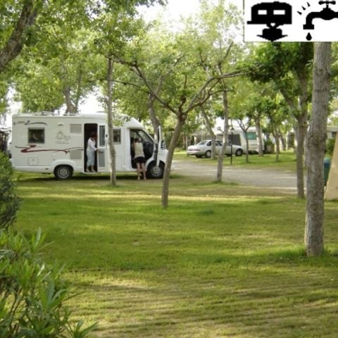 Kampeerplaats - CONFORT (60 m² of 89 m²)