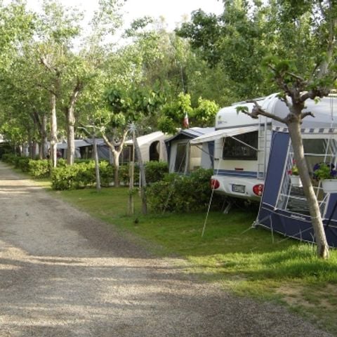 Kampeerplaats - PRESTIGE (90 m² OF 110 m²)