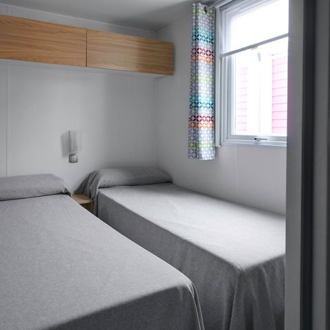 Mobilheim 4 Personen - Comfort | 2 Zi. | 4 Pers. | Einzelne Terrasse | Klimaanlage | TV