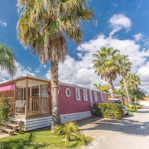 Stacaravan 4 personen - Comfort | 2 slaapkamers | 4 pers | Eenpersoons terras | Airconditioning | TV