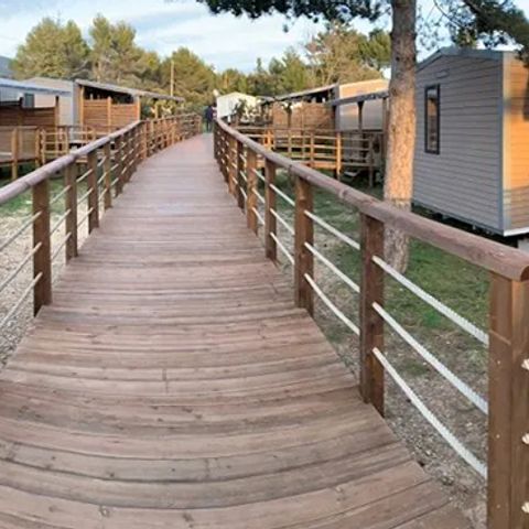 Mobile home 4 persons - Lourmarin - 32m² - 2 bedrooms