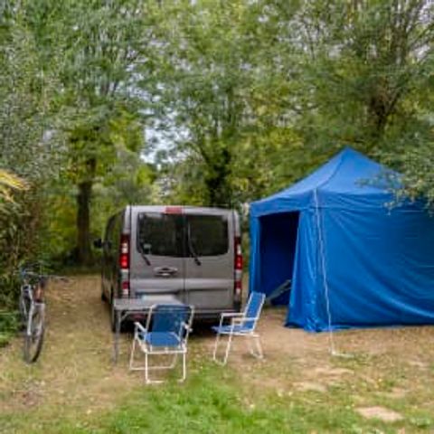Kampeerplaats - Locatie ****