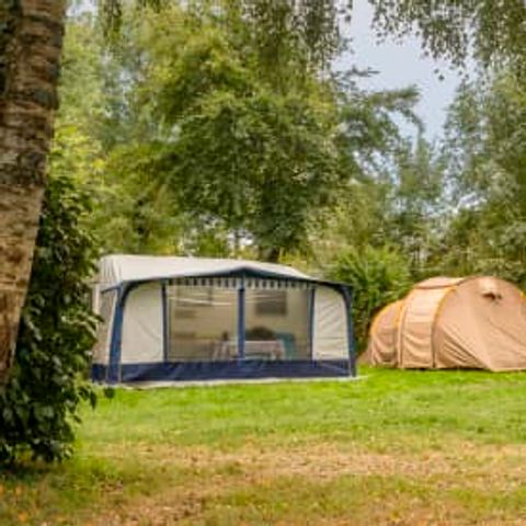 Kampeerplaats - Locatie ****