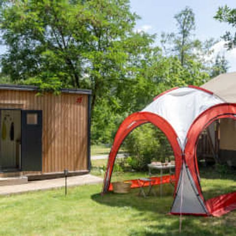 Kampeerplaats - Locatie Friends Premium