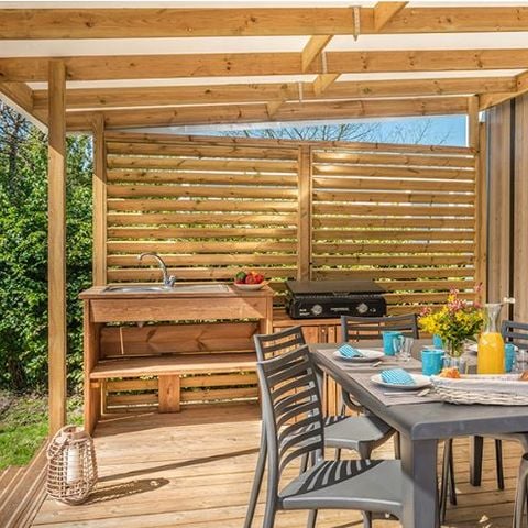 BUNGALOW 4 personnes - PRESTIGE - lits faits à l'arrivée