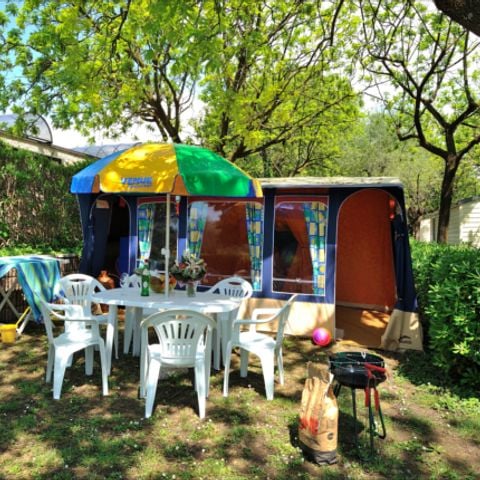 Tent 6 persons - Space, no sanitary facilities